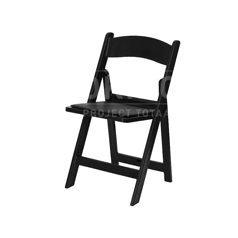 8212 Weddingchair set