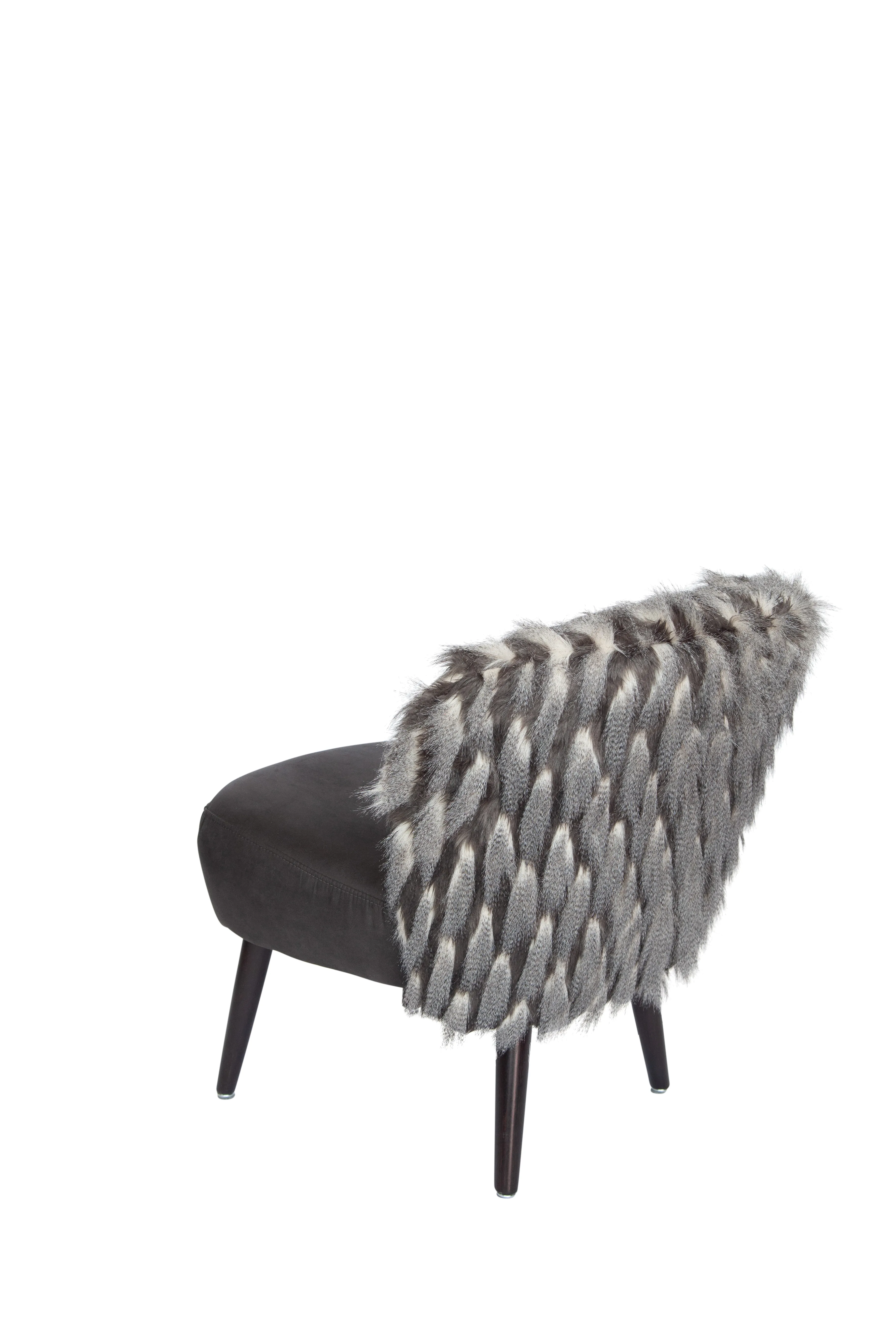 NielsRemigius_OkidoBV-172 Fauteuil Sascha Bestia